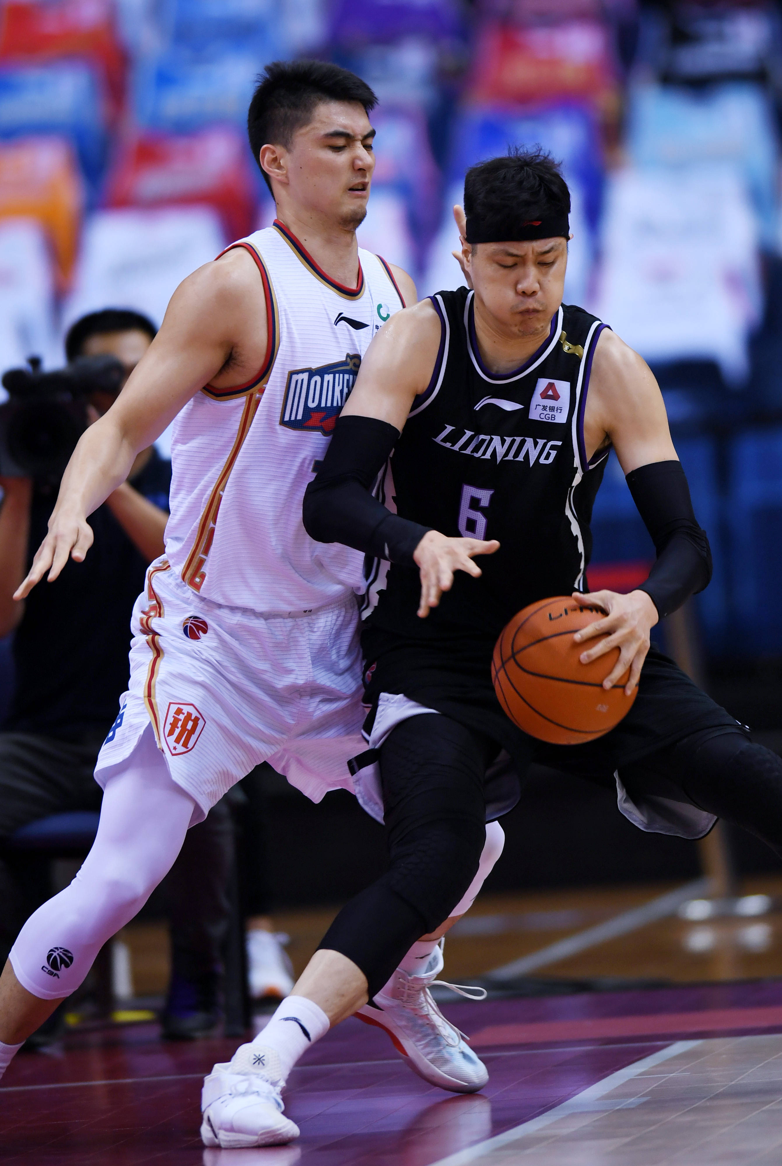 机被广厦的 机被广厦的